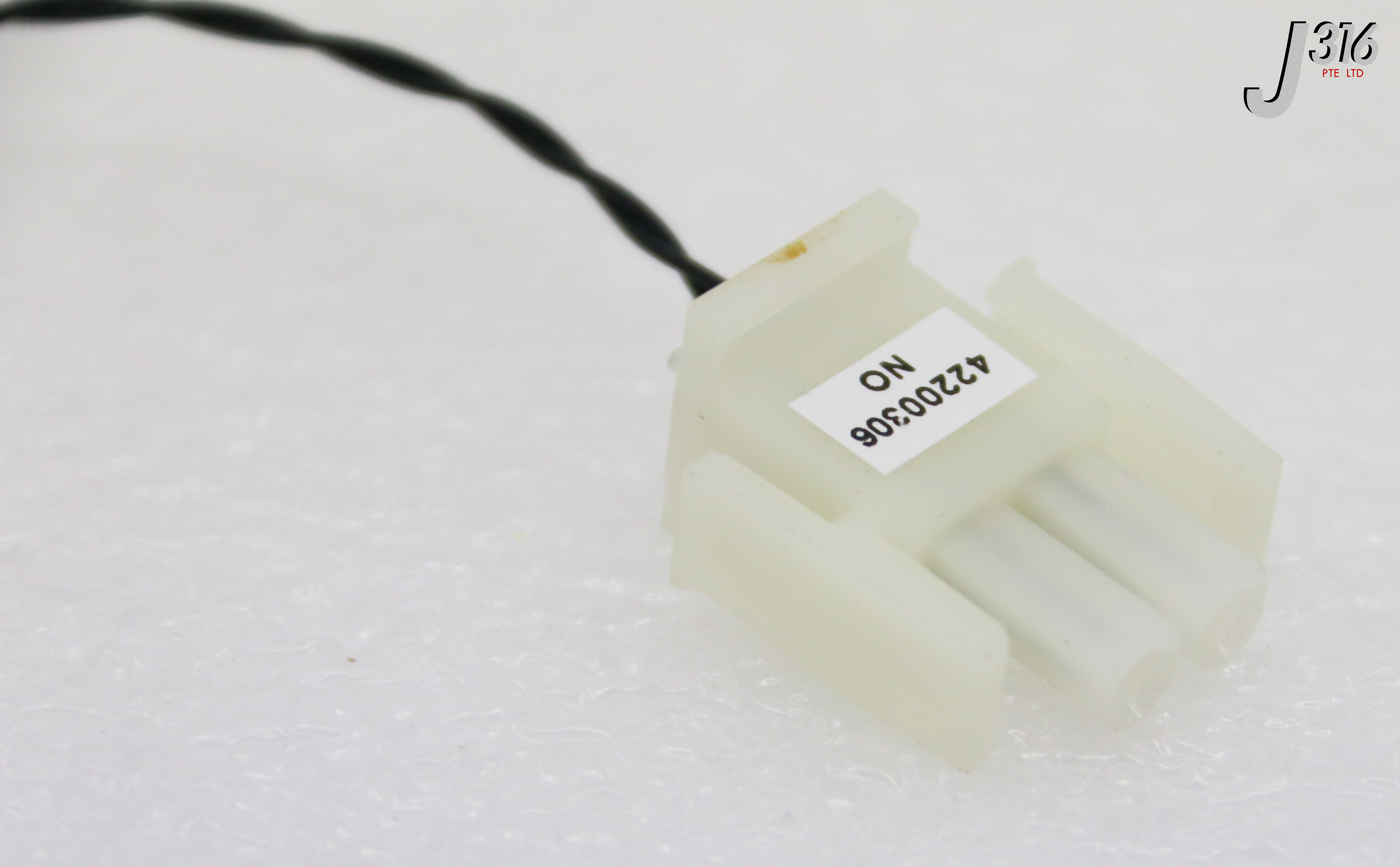 35321 GRAYHILL SWITCH PUSH BUTTON 39-101-EW | eBay